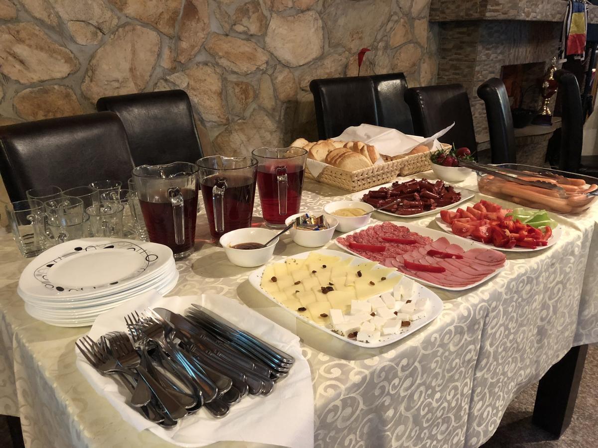 Cabana Bradul Rodna Εξωτερικό φωτογραφία